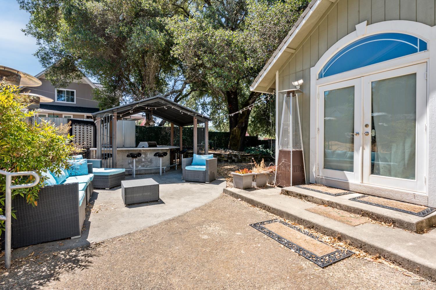 Detail Gallery Image 25 of 35 For 8621 Uva Dr, Redwood Valley,  CA 95470 - 3 Beds | 3 Baths