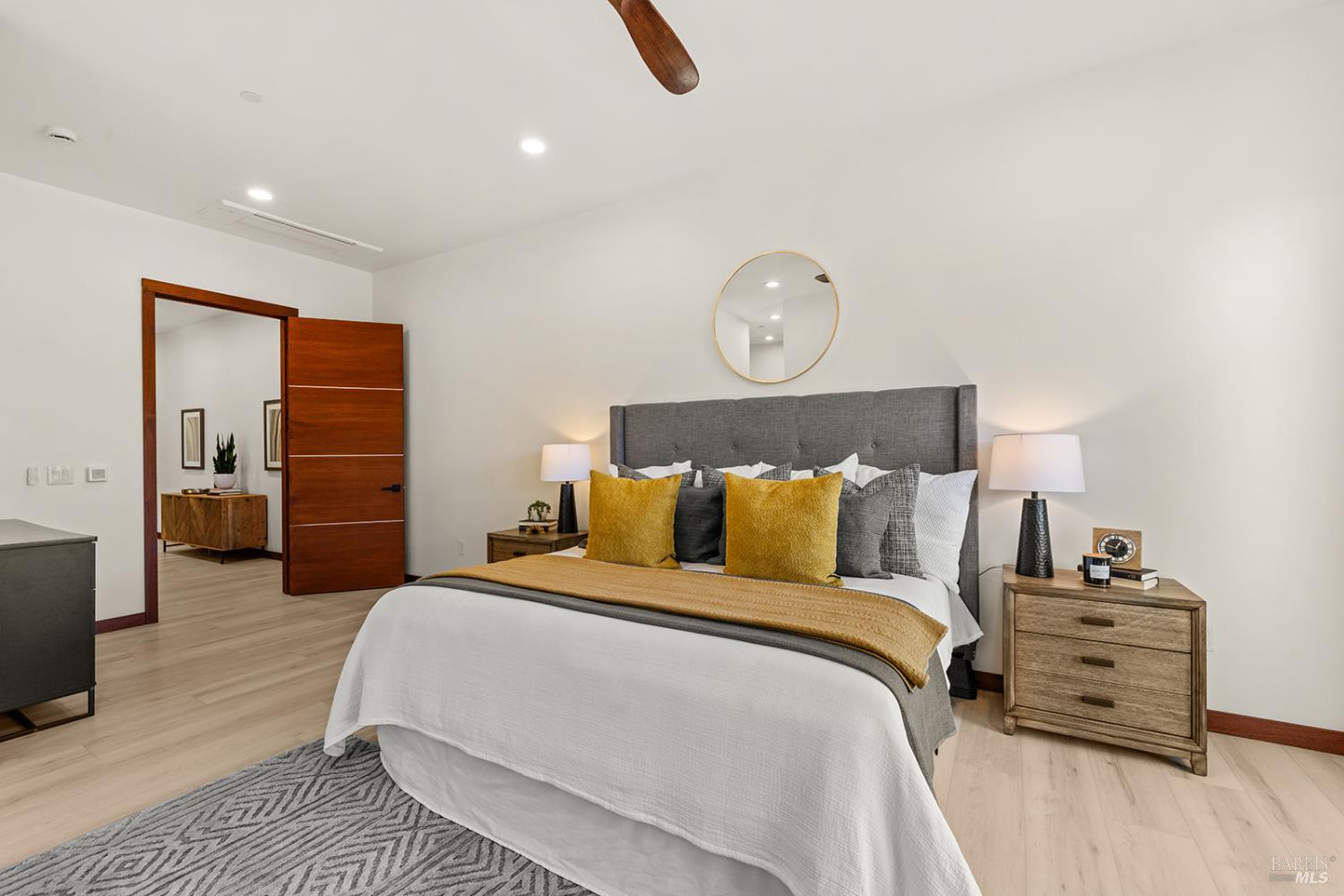Detail Gallery Image 48 of 93 For 5044 Linda Ln, Santa Rosa,  CA 95404 - 3 Beds | 3/1 Baths