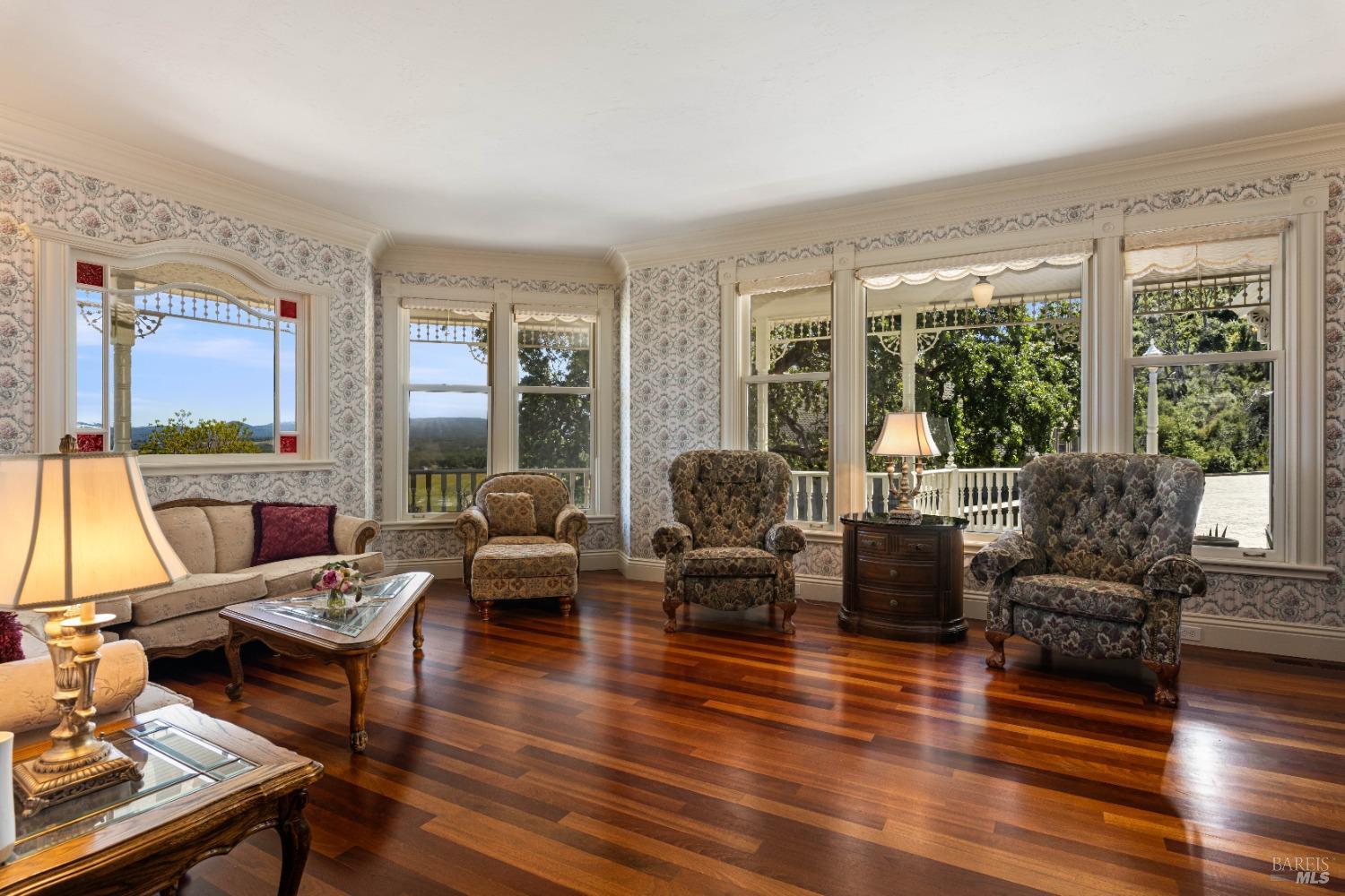 Detail Gallery Image 13 of 87 For 5605 George Rd, Lakeport,  CA 95453 - 4 Beds | 5/3 Baths