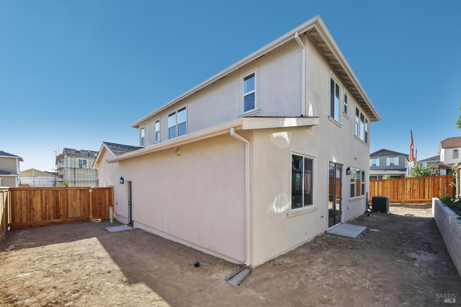 Detail Gallery Image 38 of 40 For 1576 Claritin St, Santa Rosa,  CA 95403 - 4 Beds | 4 Baths