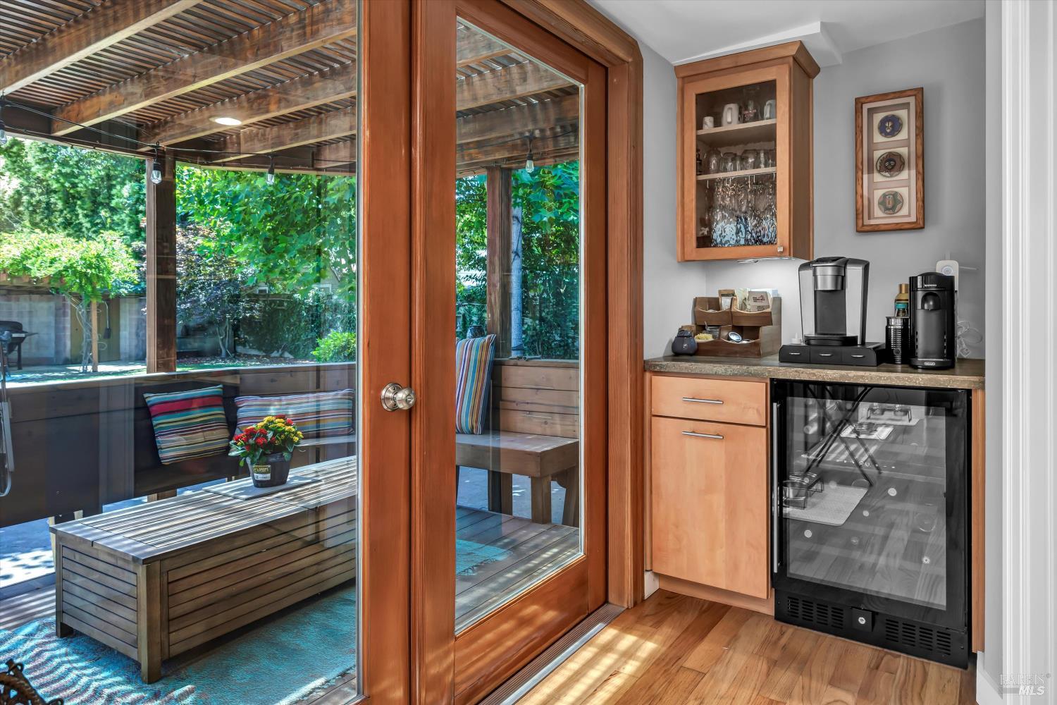 Detail Gallery Image 11 of 63 For 1015 Shetler Ave, Napa,  CA 94559 - 3 Beds | 2/1 Baths