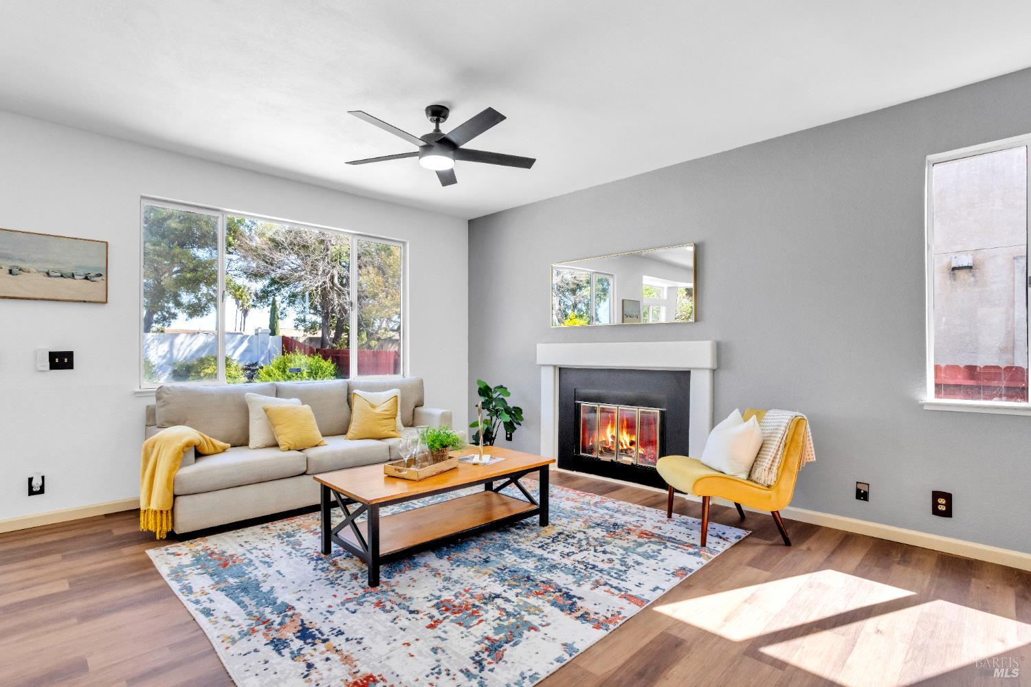 Detail Gallery Image 14 of 35 For 1042 Armsby Way, Suisun City,  CA 94585 - 3 Beds | 2/1 Baths