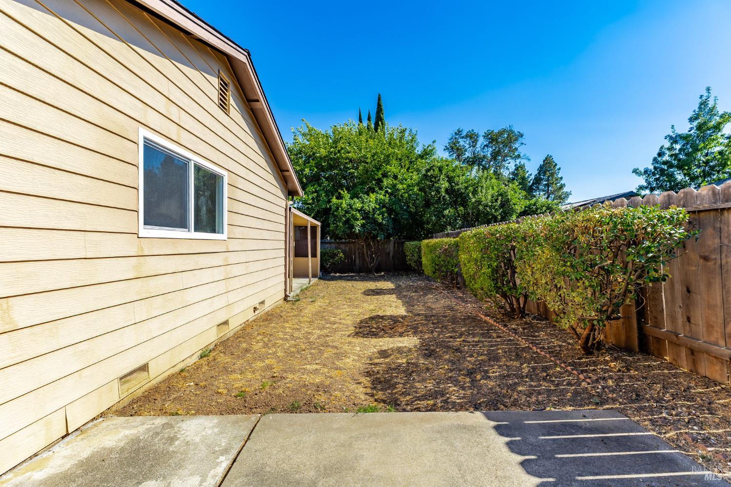 Detail Gallery Image 31 of 32 For 2257 Bellamy Ct, Fairfield,  CA 94533 - 3 Beds | 2 Baths