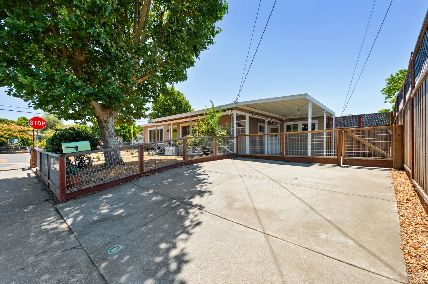 Detail Gallery Image 25 of 26 For 1162 San Domingo Dr, Santa Rosa,  CA 95404 - 3 Beds | 1 Baths