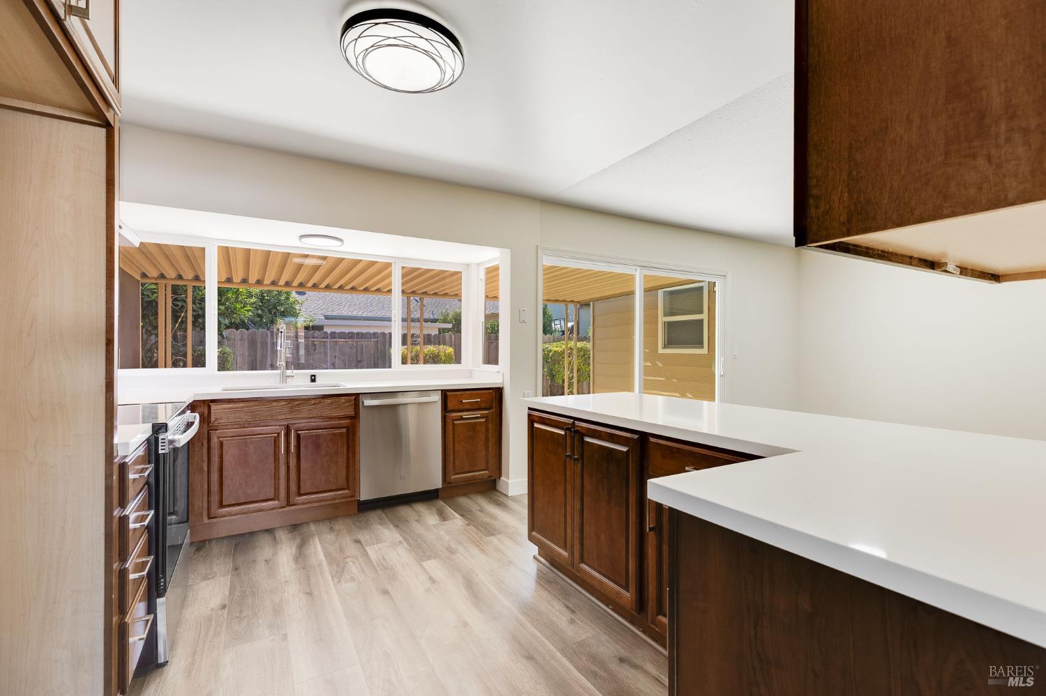 Detail Gallery Image 10 of 32 For 2257 Bellamy Ct, Fairfield,  CA 94533 - 3 Beds | 2 Baths