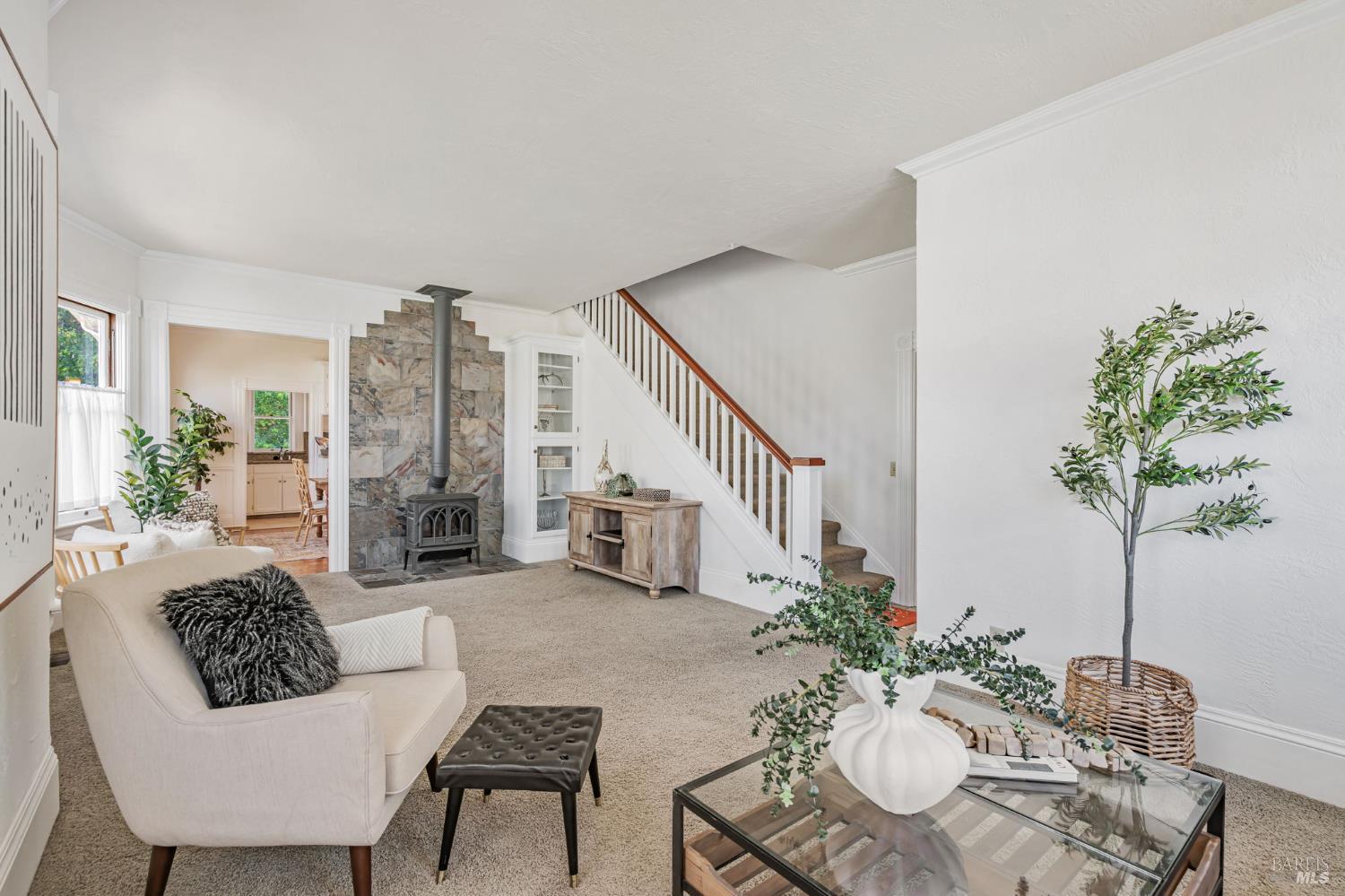 Detail Gallery Image 7 of 48 For 29 Frances St, San Rafael,  CA 94901 - – Beds | – Baths