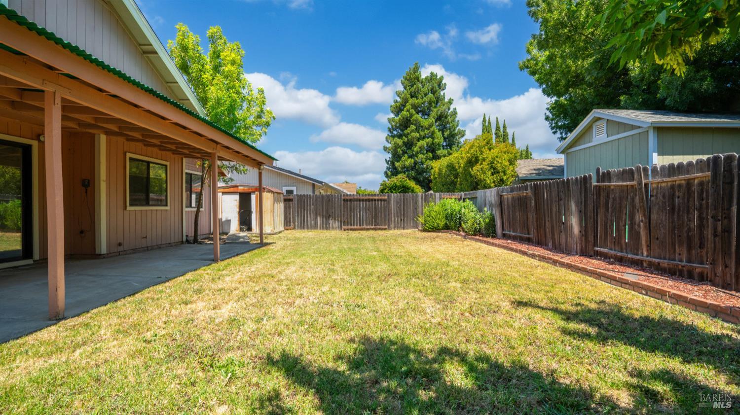 Detail Gallery Image 32 of 39 For 231 Park Ln, Vacaville,  CA 95687 - 3 Beds | 2/1 Baths