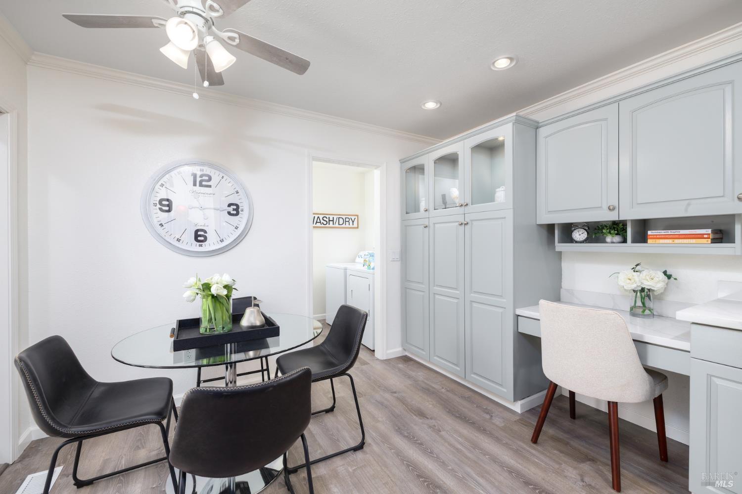 Detail Gallery Image 19 of 32 For 137 Valley Lakes Dr, Santa Rosa,  CA 95409 - 3 Beds | 2 Baths