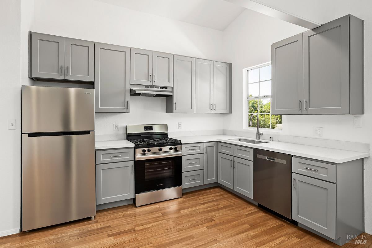 Detail Gallery Image 26 of 37 For 523 B St, San Rafael,  CA 94901 - – Beds | – Baths