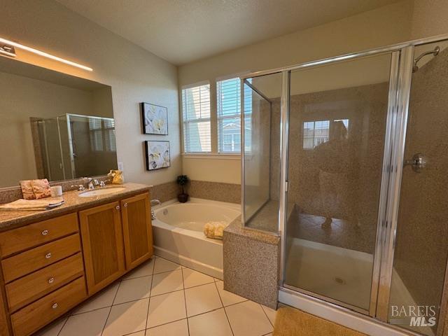 Detail Gallery Image 6 of 7 For 6761 Santero Way, Cotati,  CA 94931 - 3 Beds | 2 Baths