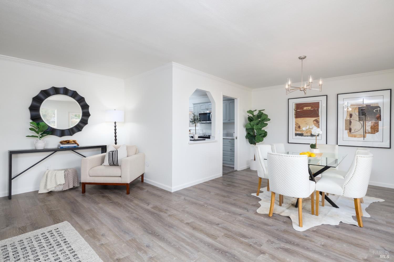 Detail Gallery Image 11 of 32 For 137 Valley Lakes Dr, Santa Rosa,  CA 95409 - 3 Beds | 2 Baths