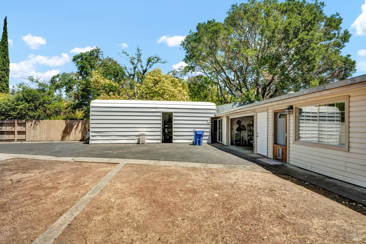Detail Gallery Image 32 of 63 For 1015 Shetler Ave, Napa,  CA 94559 - 3 Beds | 2/1 Baths