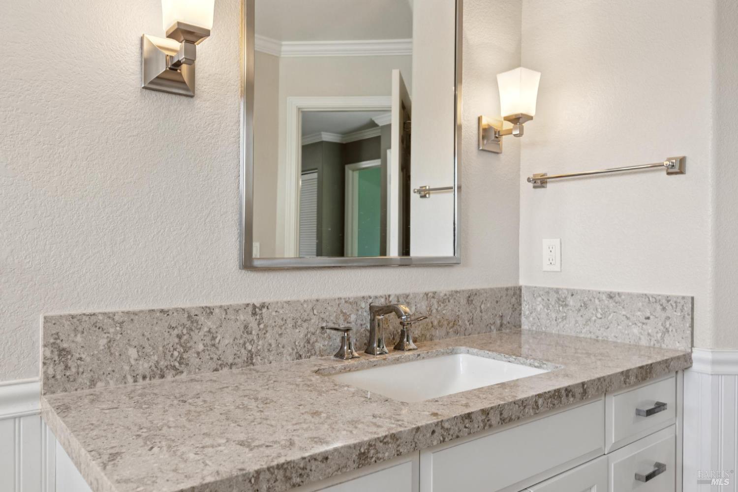 Detail Gallery Image 21 of 38 For 128 Baypoint Dr, San Rafael,  CA 94901 - 3 Beds | 2/1 Baths