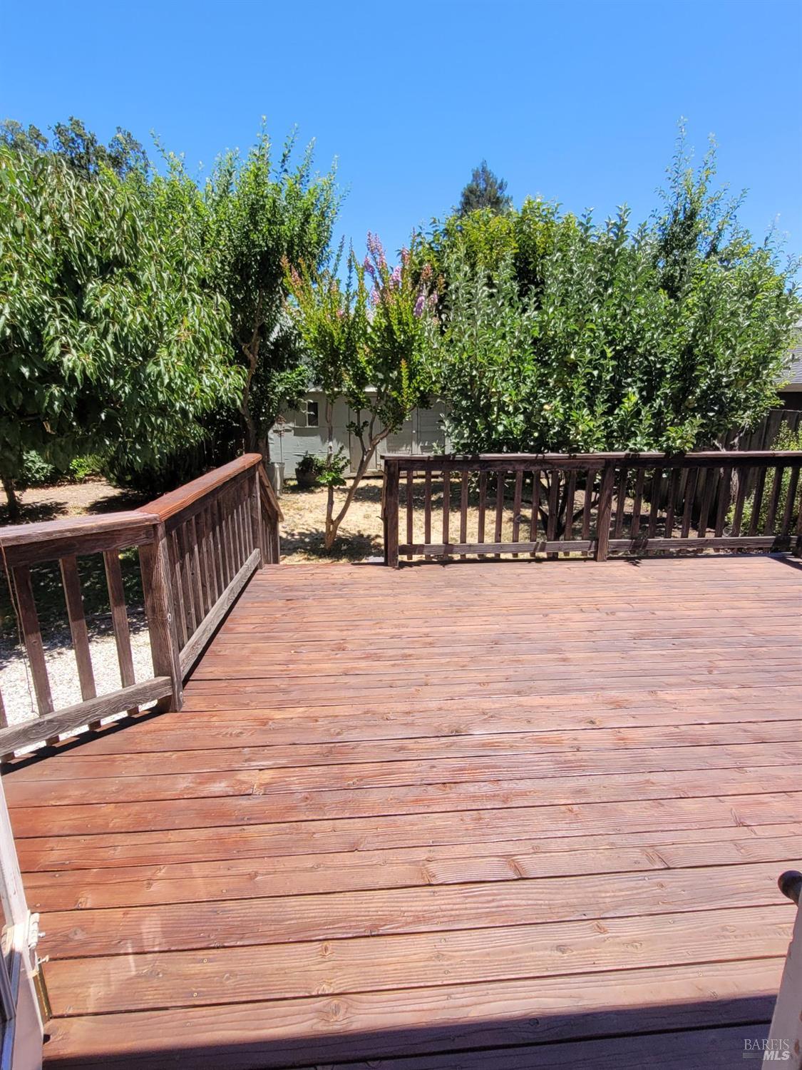 Detail Gallery Image 15 of 18 For 18135 Lucas Ave, Sonoma,  CA 95476 - 2 Beds | 2 Baths