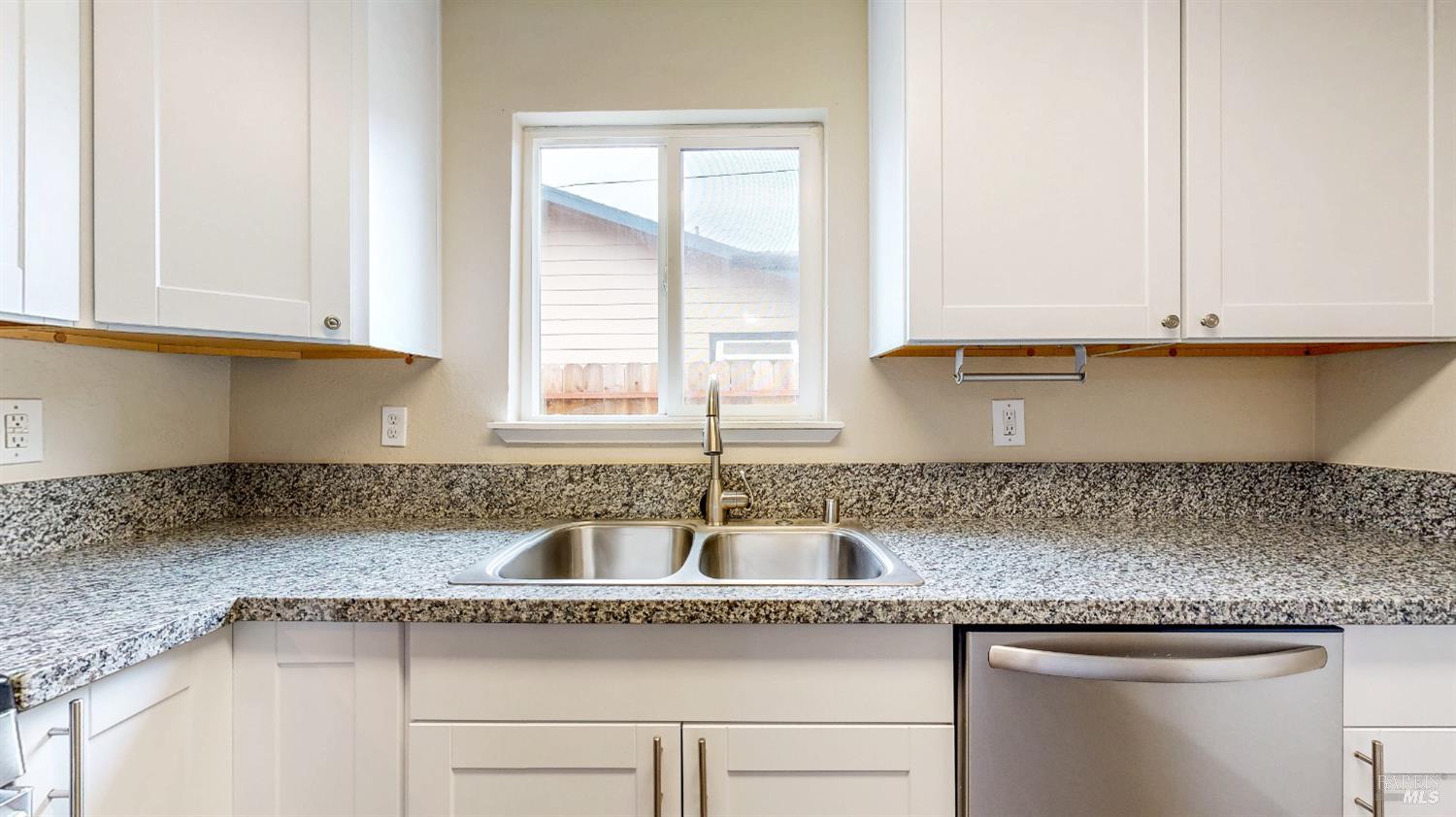 Detail Gallery Image 9 of 37 For 436 Anson Ave, Rohnert Park,  CA 94928 - 3 Beds | 2 Baths