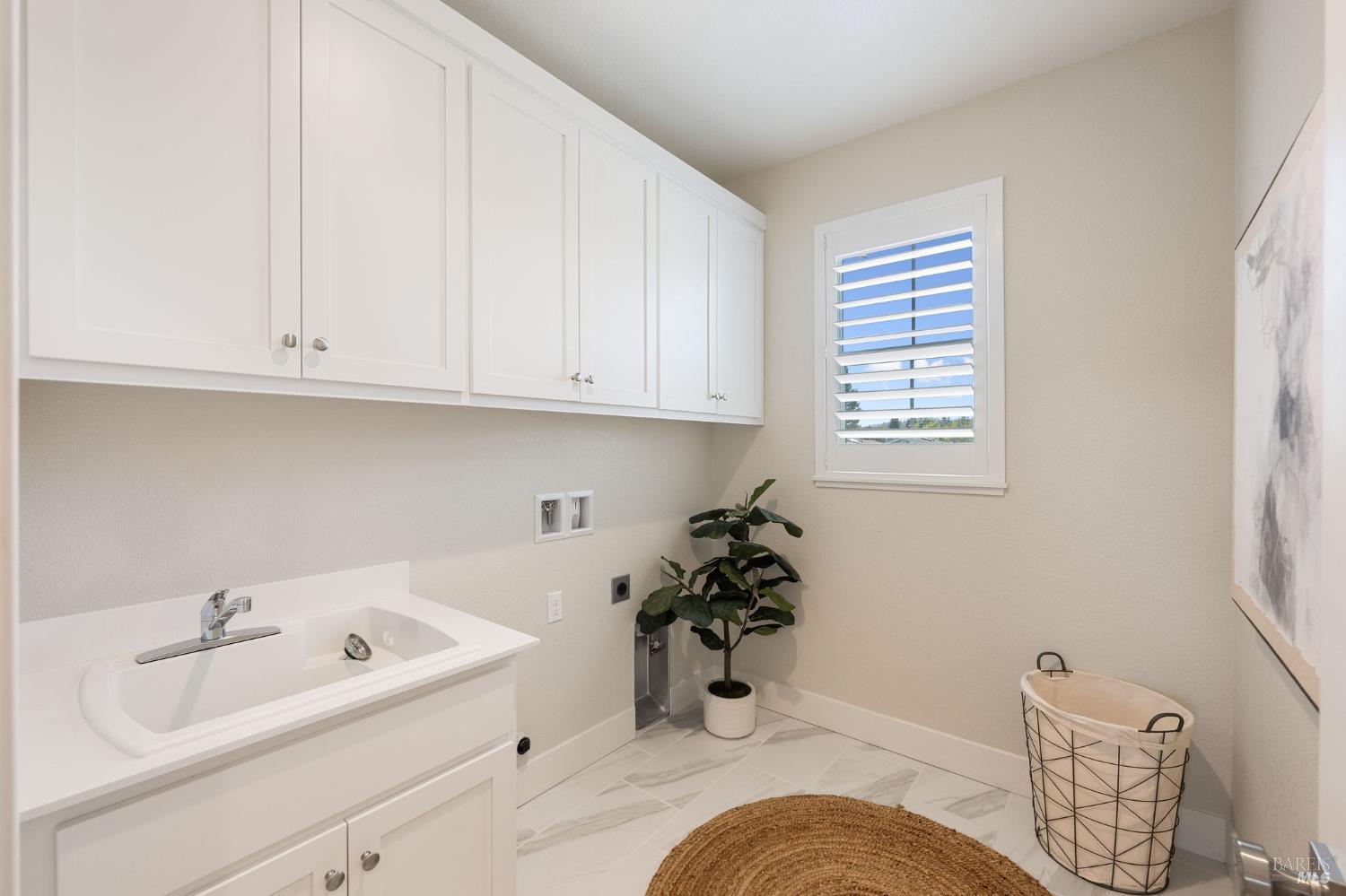Detail Gallery Image 42 of 63 For 56 Wine Press Way, Napa,  CA 94558 - 4 Beds | 3/1 Baths