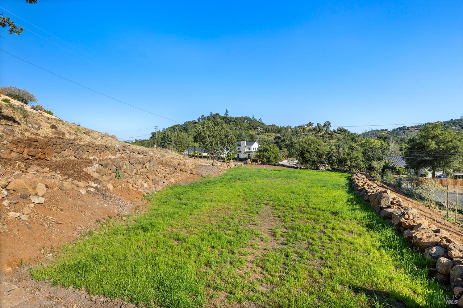 Detail Gallery Image 72 of 93 For 5044 Linda Ln, Santa Rosa,  CA 95404 - 3 Beds | 3/1 Baths