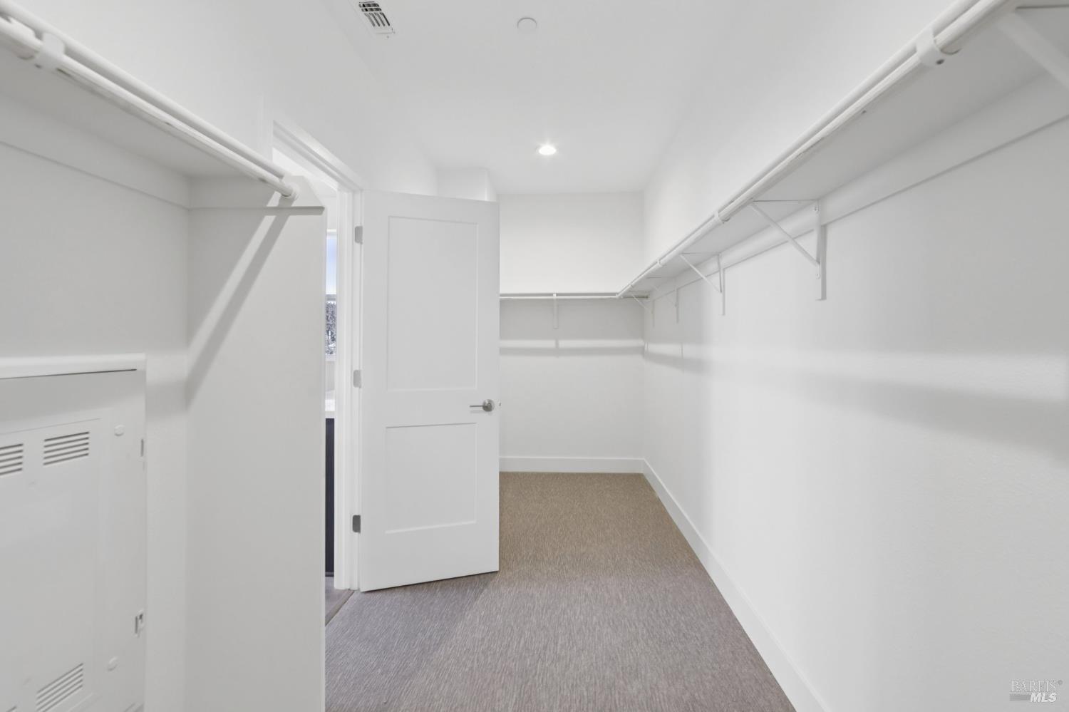 Detail Gallery Image 30 of 40 For 1576 Claritin St, Santa Rosa,  CA 95403 - 4 Beds | 4 Baths