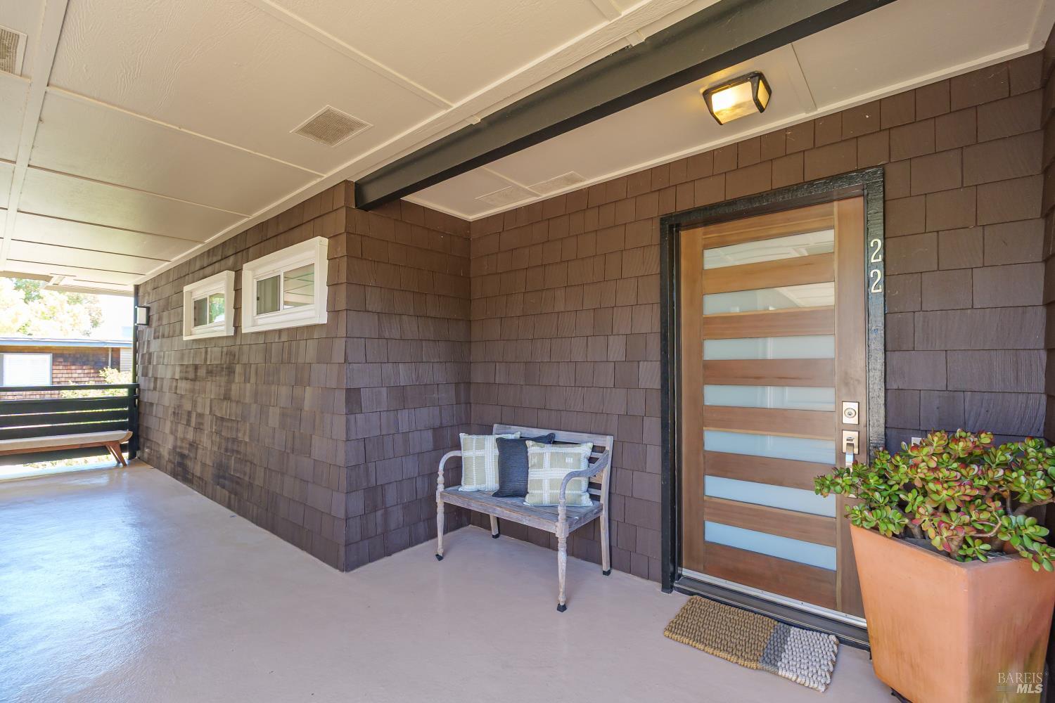 Detail Gallery Image 11 of 38 For 22 Redwood Ave, Corte Madera,  CA 94925 - 3 Beds | 2 Baths