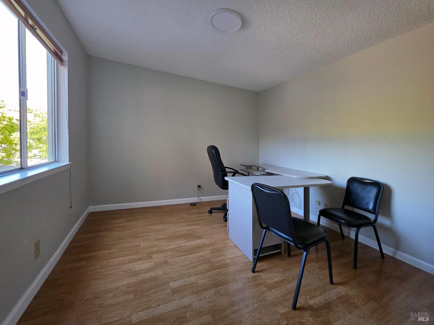 Detail Gallery Image 22 of 27 For 1379 Shea Ter, Vallejo,  CA 94591 - 4 Beds | 2/1 Baths