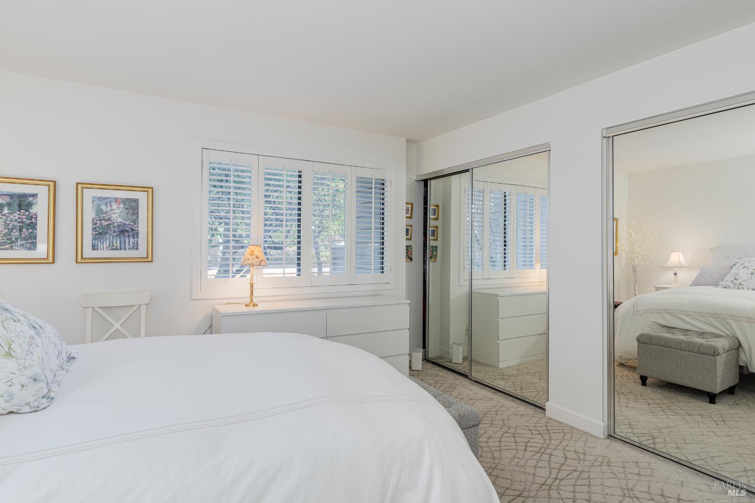 Detail Gallery Image 17 of 34 For 62 Cypress Pl, Sausalito,  CA 94965 - 2 Beds | 2 Baths