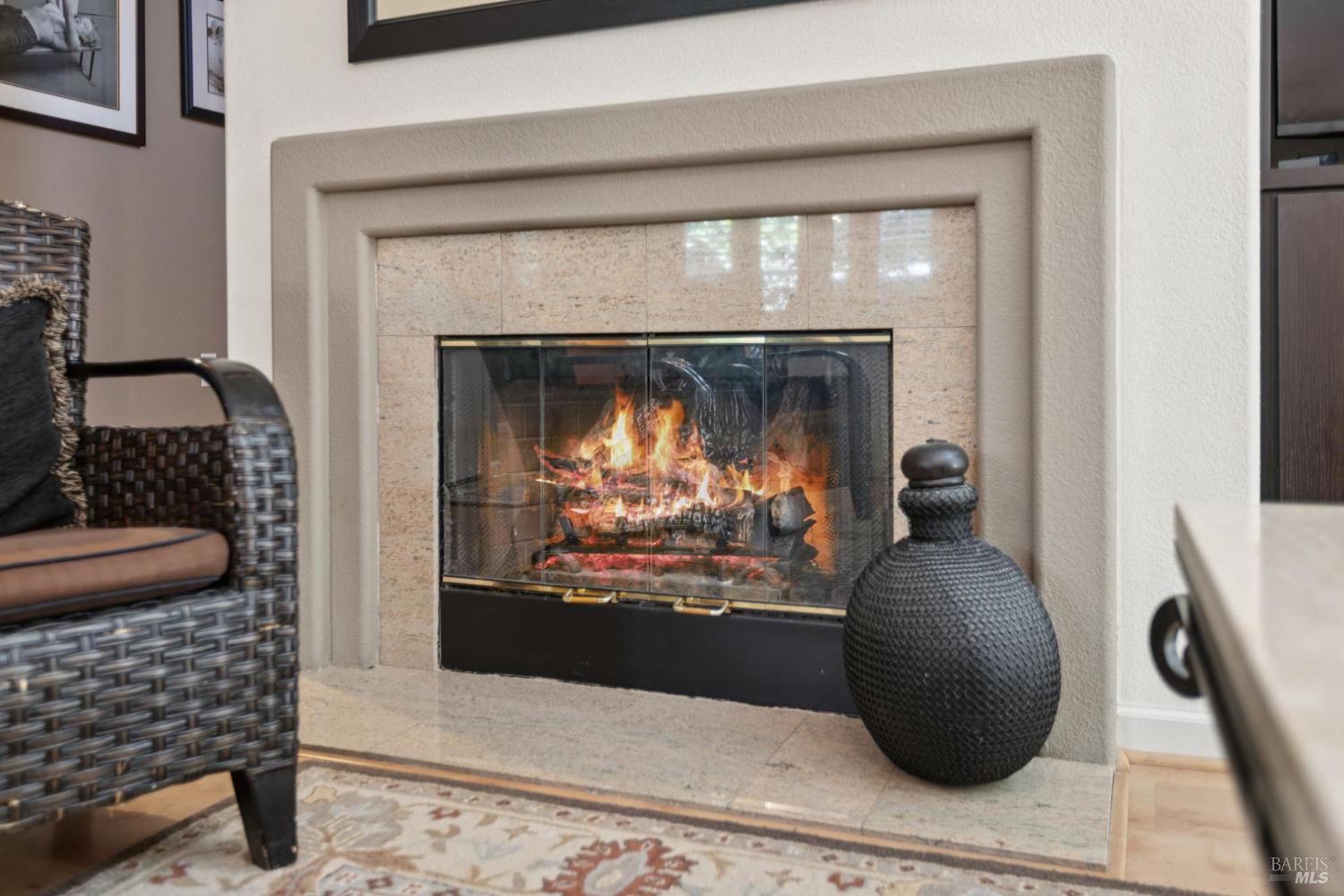 Detail Gallery Image 12 of 38 For 128 Baypoint Dr, San Rafael,  CA 94901 - 3 Beds | 2/1 Baths