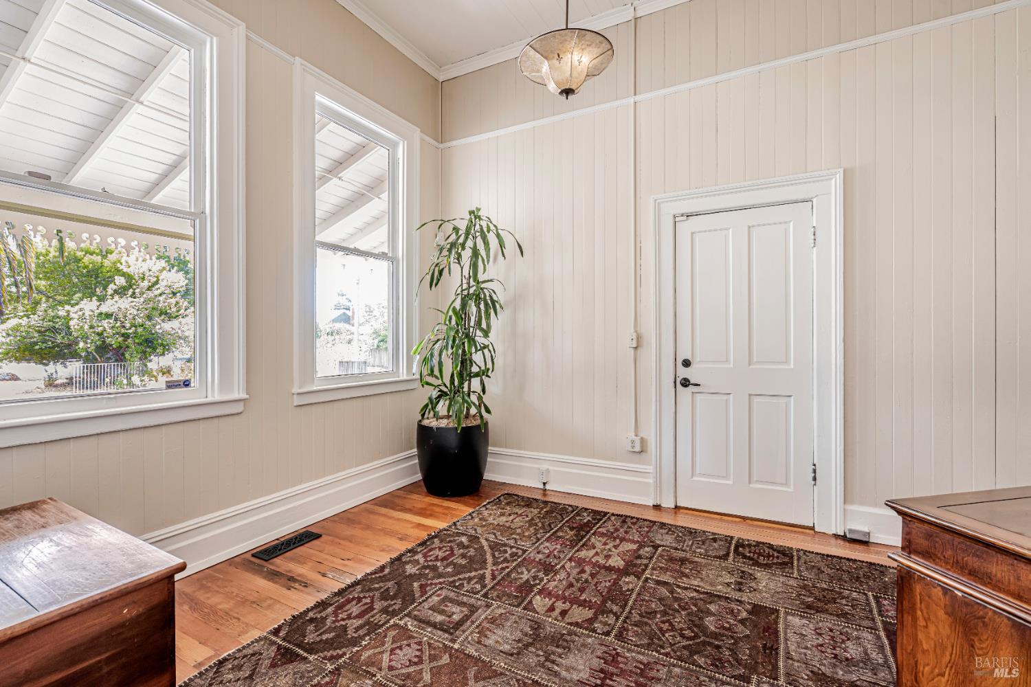 Detail Gallery Image 22 of 71 For 602 W K St, Benicia,  CA 94510 - – Beds | – Baths