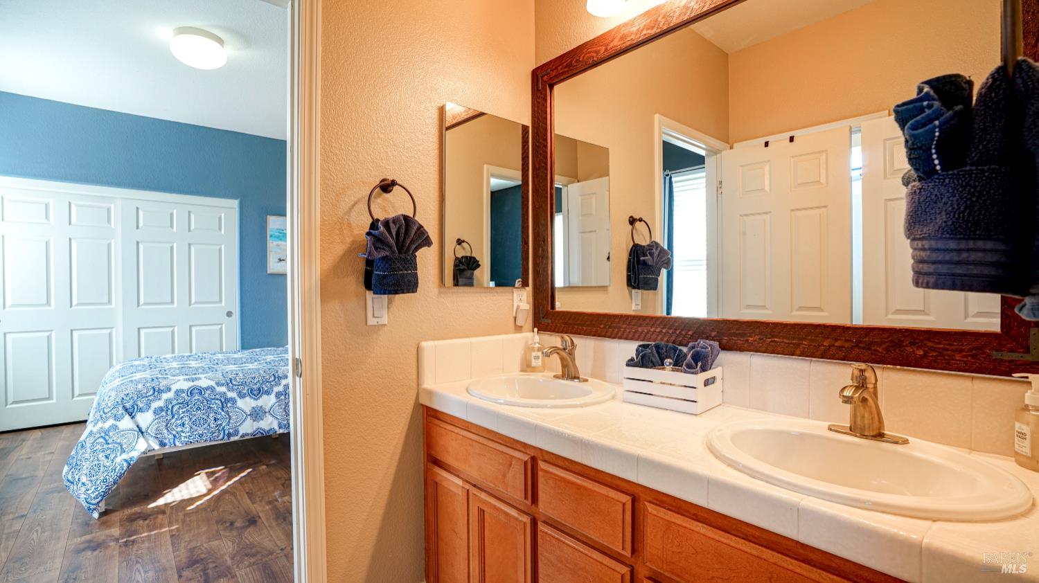 Detail Gallery Image 21 of 43 For 8414 Stomper Dr, Windsor,  CA 95492 - 4 Beds | 3 Baths