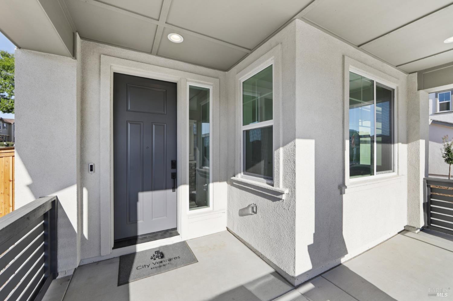 Detail Gallery Image 5 of 40 For 1576 Claritin St, Santa Rosa,  CA 95403 - 4 Beds | 4 Baths