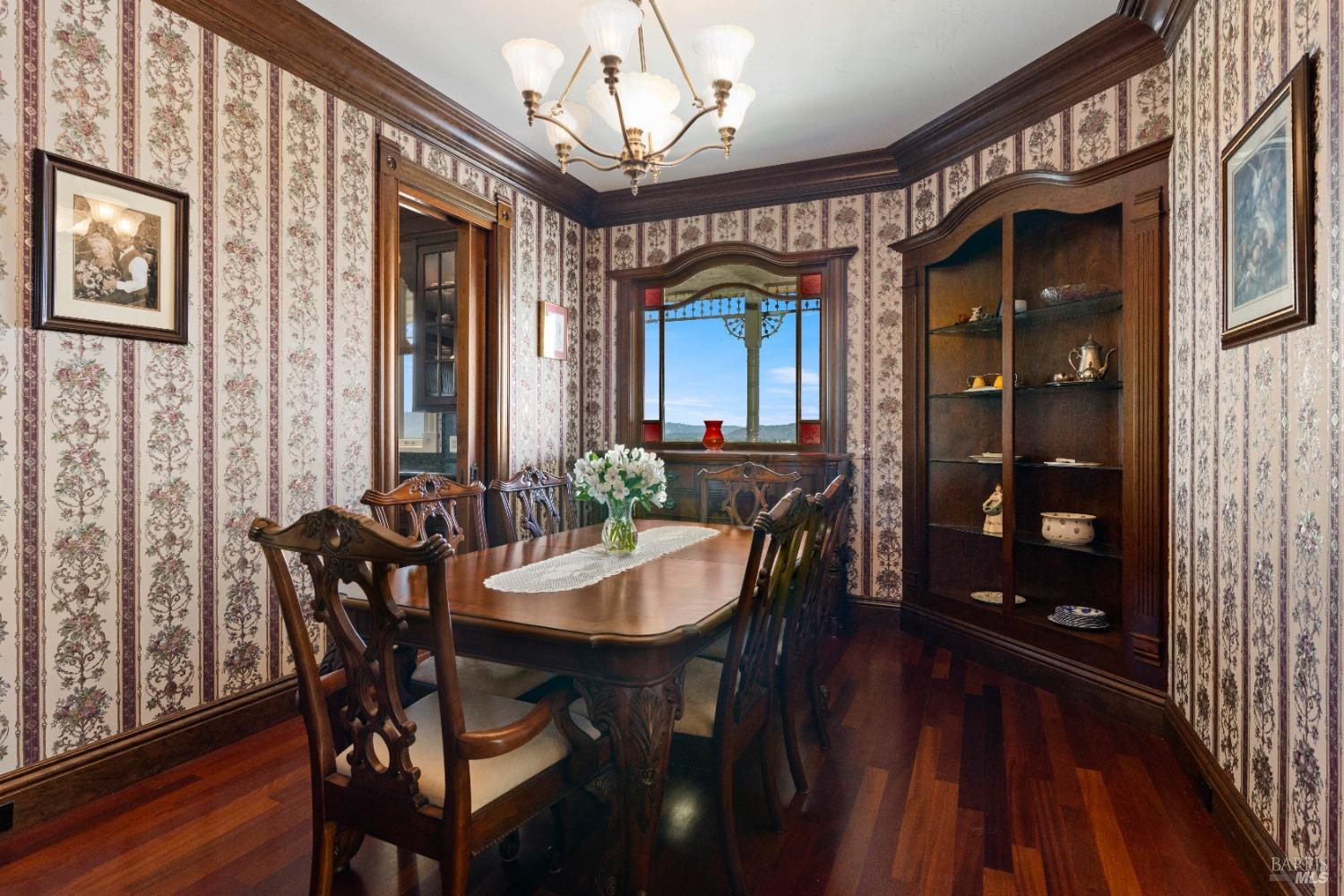 Detail Gallery Image 16 of 87 For 5605 George Rd, Lakeport,  CA 95453 - 4 Beds | 5/3 Baths