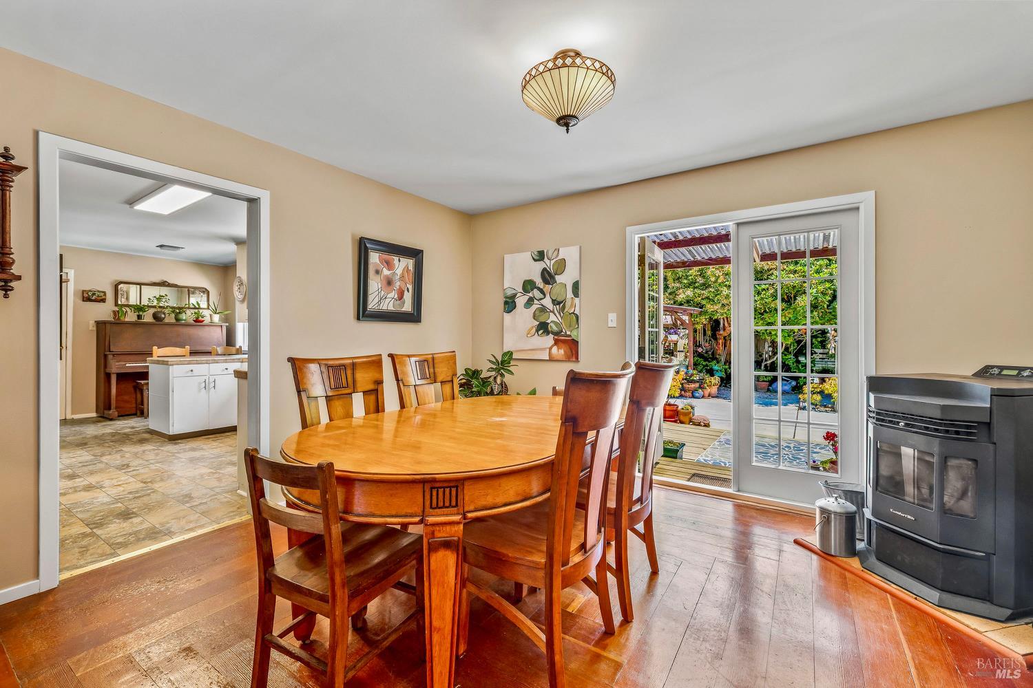 Detail Gallery Image 10 of 32 For 18841 Lahmon Ln, Fort Bragg,  CA 95437 - 0 Beds | 2/1 Baths