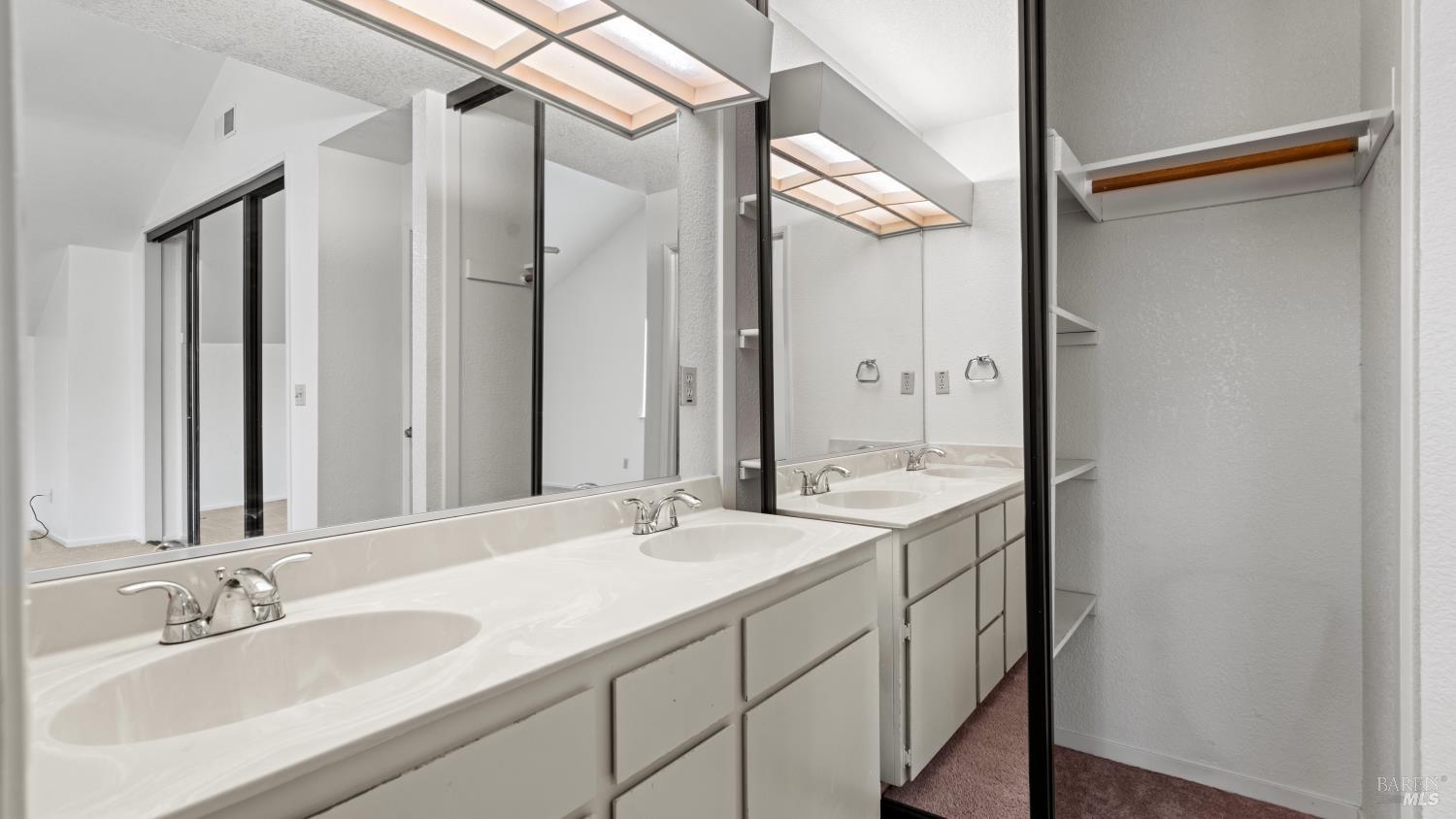 Detail Gallery Image 24 of 39 For 231 Park Ln, Vacaville,  CA 95687 - 3 Beds | 2/1 Baths