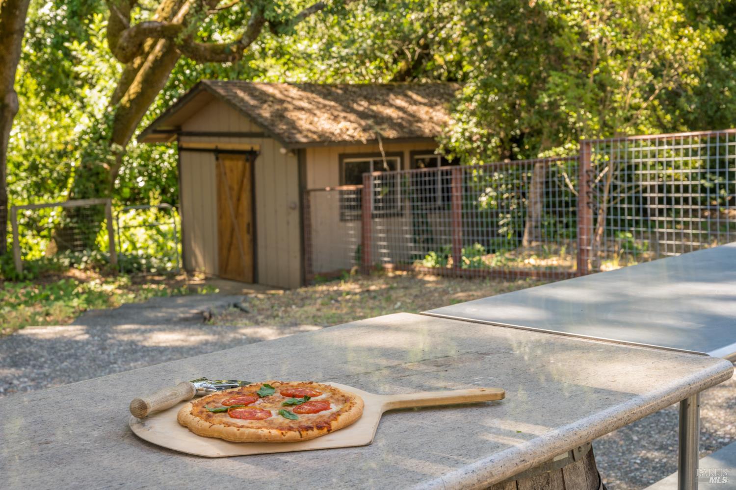 Detail Gallery Image 47 of 64 For 14856 Chalk Hill Rd, Healdsburg,  CA 95448 - 3 Beds | 2/1 Baths