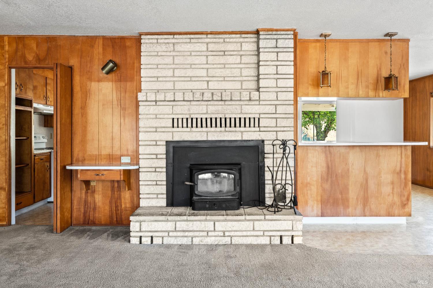 Detail Gallery Image 19 of 32 For 18201 S Highway 101 Unkn, Hopland,  CA 95449 - 3 Beds | 2/1 Baths