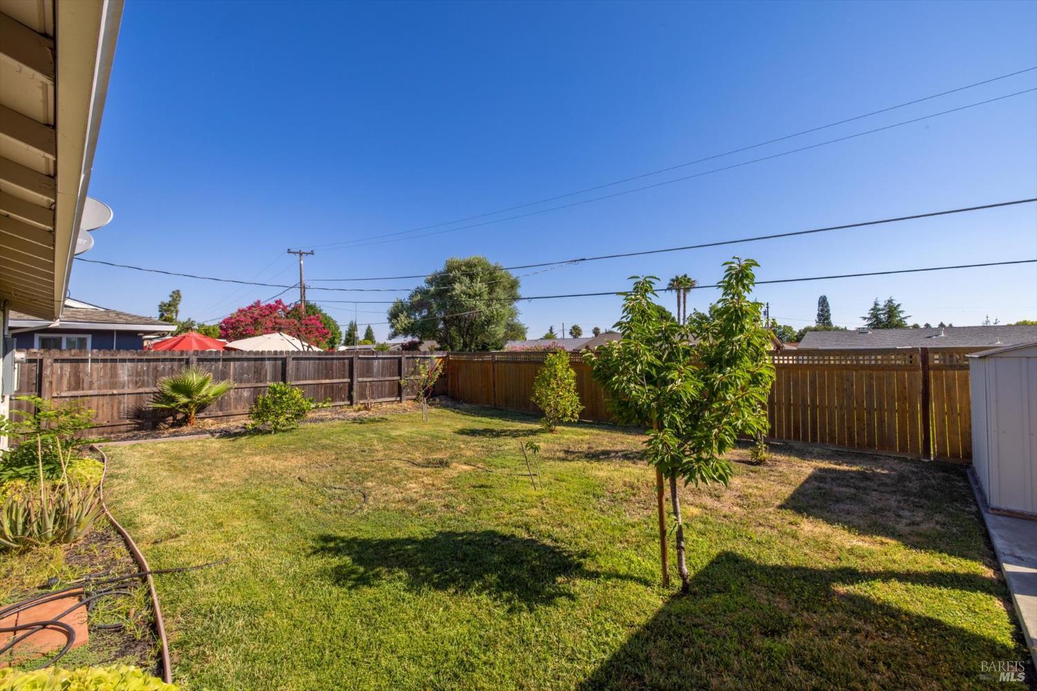 Detail Gallery Image 28 of 33 For 178 Mckinley Cir, Vacaville,  CA 95687 - 2 Beds | 2 Baths