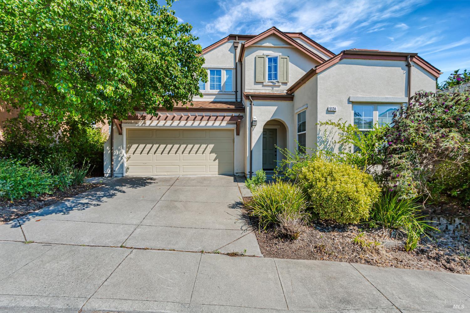 Detail Gallery Image 1 of 26 For 5124 Carisbrooke Ln, Vallejo,  CA 94591 - 3 Beds | 3 Baths