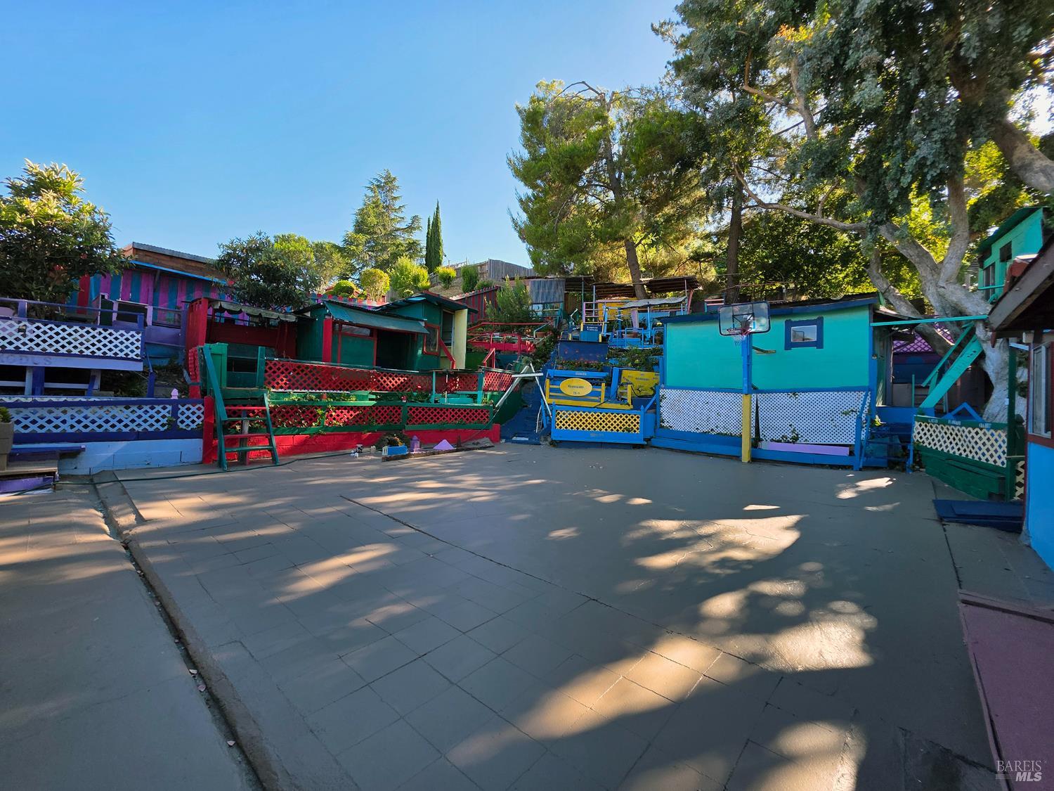 Detail Gallery Image 25 of 27 For 1379 Shea Ter, Vallejo,  CA 94591 - 4 Beds | 2/1 Baths