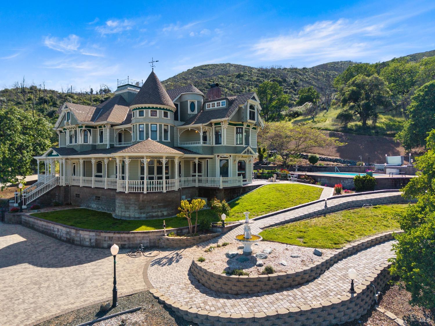 Detail Gallery Image 8 of 87 For 5605 George Rd, Lakeport,  CA 95453 - 4 Beds | 5/3 Baths