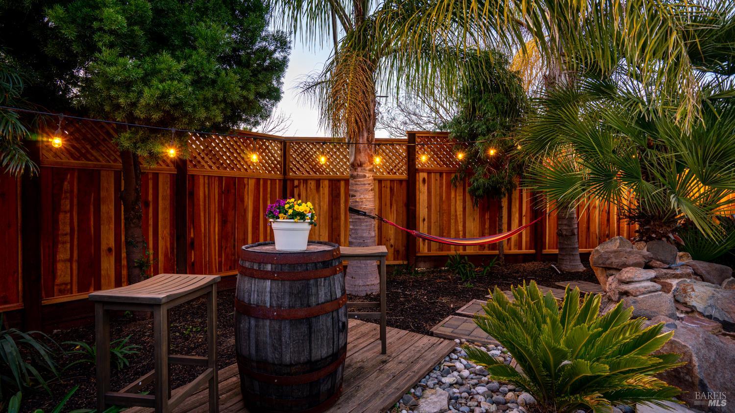 Detail Gallery Image 39 of 43 For 8414 Stomper Dr, Windsor,  CA 95492 - 4 Beds | 3 Baths