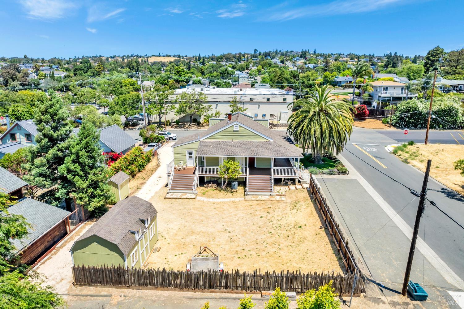 Detail Gallery Image 62 of 71 For 602 W K St, Benicia,  CA 94510 - – Beds | – Baths