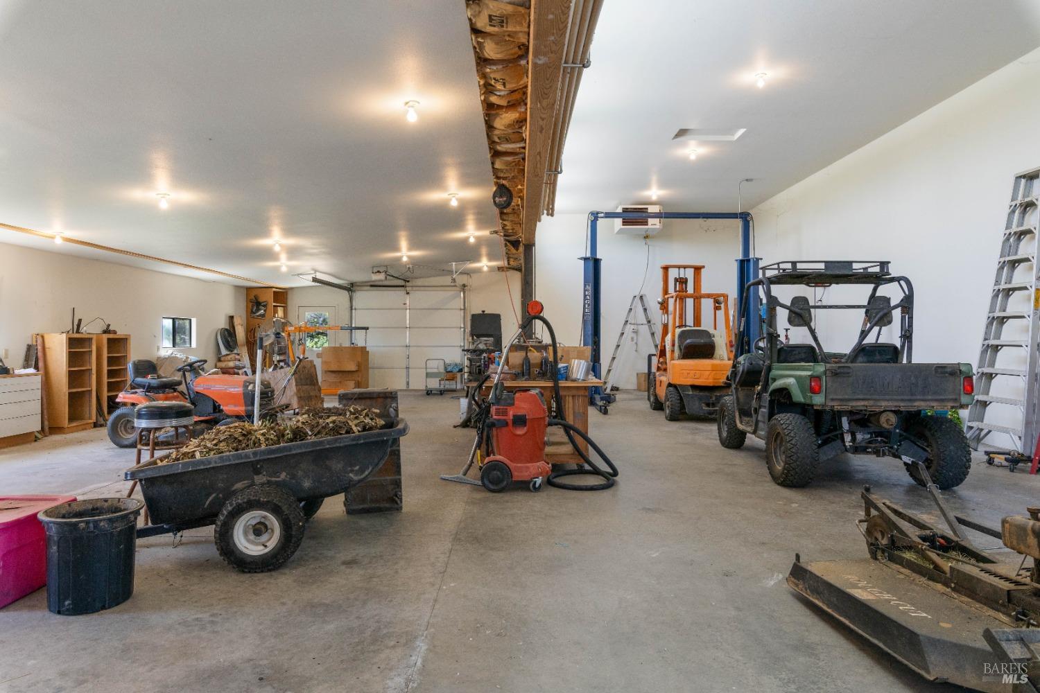 Detail Gallery Image 75 of 87 For 5605 George Rd, Lakeport,  CA 95453 - 4 Beds | 5/3 Baths