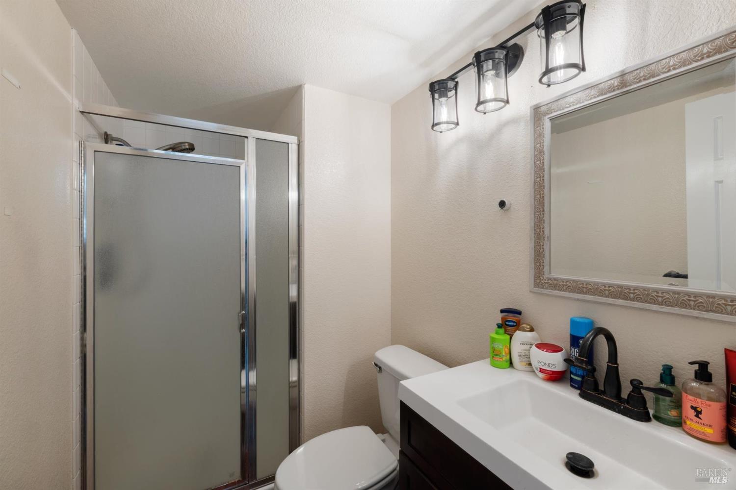 Detail Gallery Image 29 of 60 For 654 Rutgers St, Vacaville,  CA 95687 - 5 Beds | 3 Baths