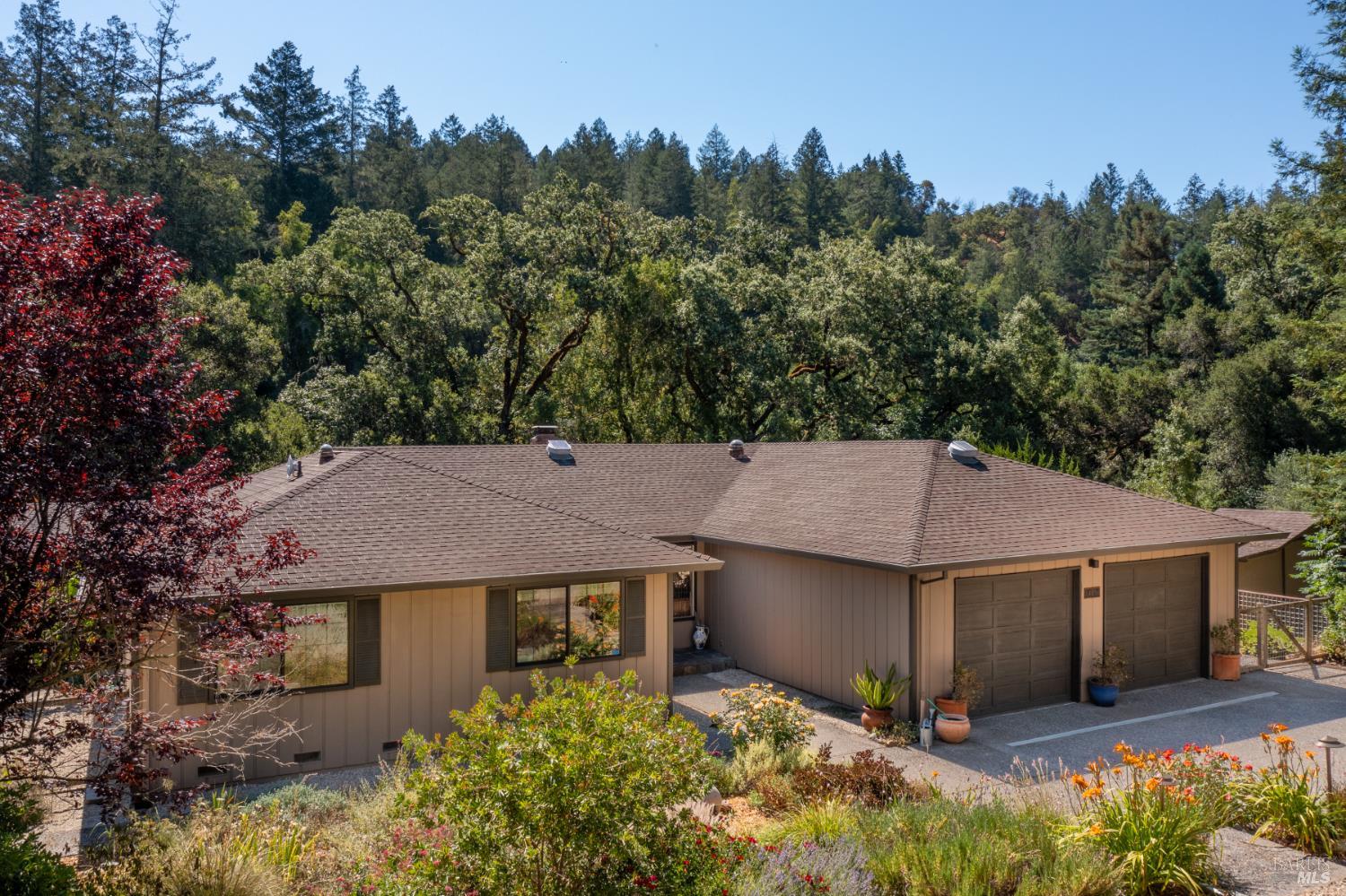 Detail Gallery Image 1 of 64 For 14856 Chalk Hill Rd, Healdsburg,  CA 95448 - 3 Beds | 2/1 Baths