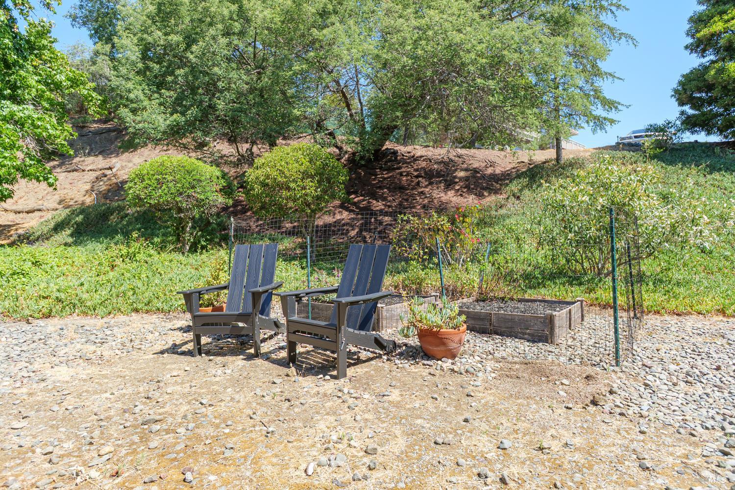 Detail Gallery Image 26 of 38 For 22 Redwood Ave, Corte Madera,  CA 94925 - 3 Beds | 2 Baths