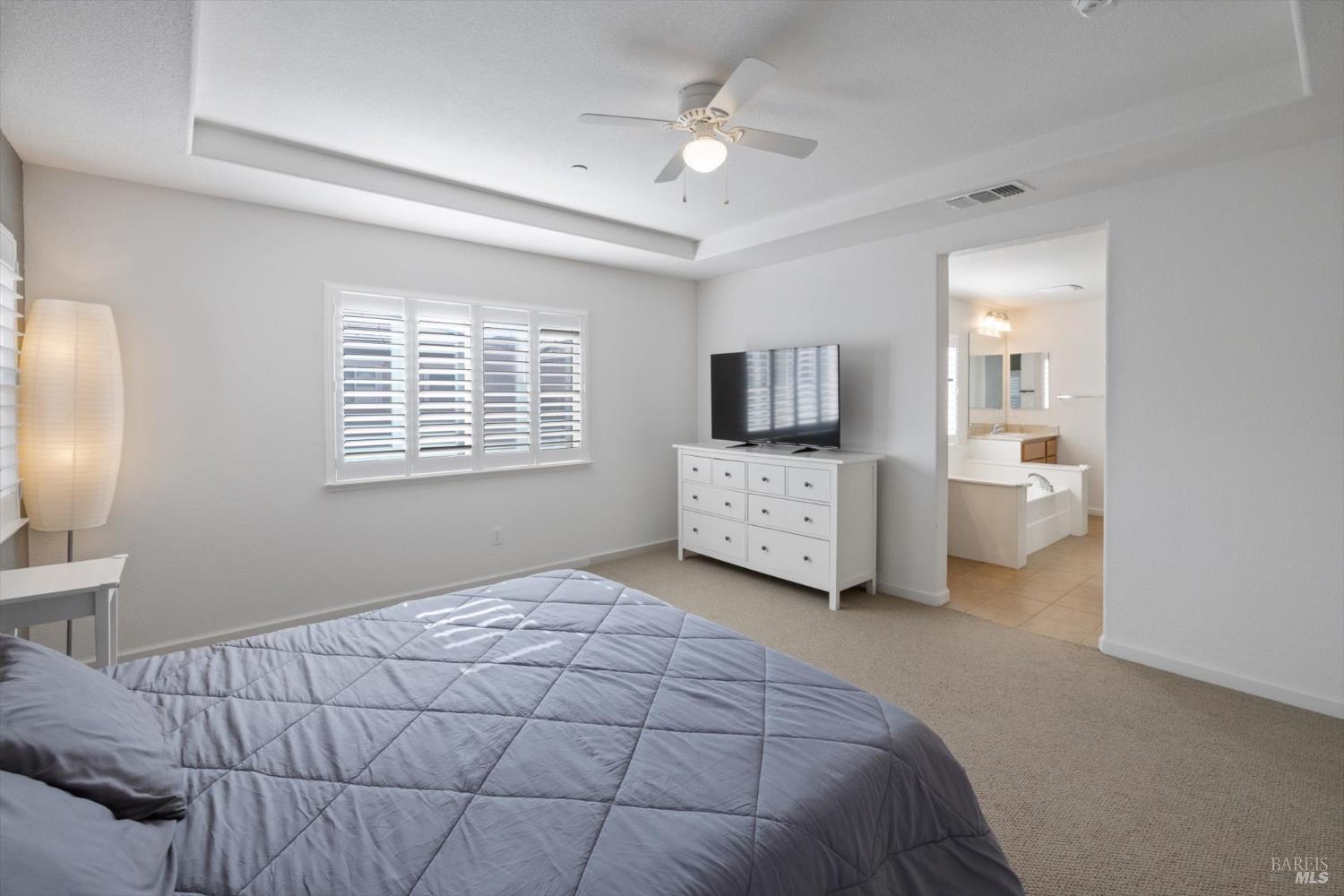 Detail Gallery Image 34 of 63 For 5294 Gramercy Cir, Fairfield,  CA 94533 - 5 Beds | 3/1 Baths