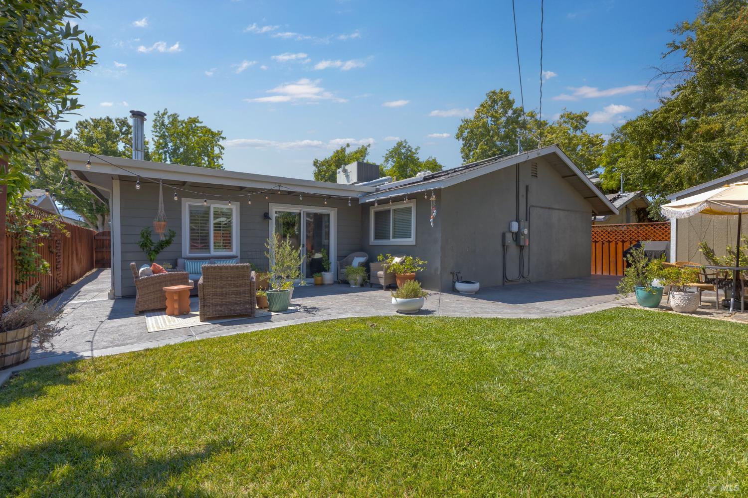 Detail Gallery Image 30 of 30 For 243 Cedar St, Vacaville,  CA 95688 - 4 Beds | 2 Baths