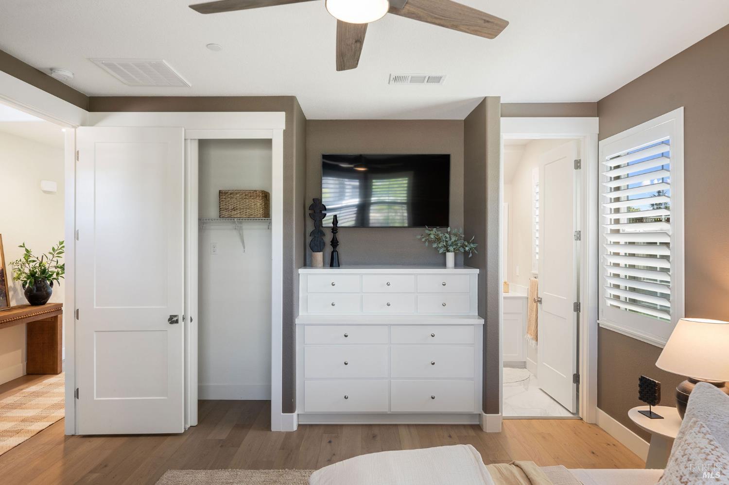 Detail Gallery Image 23 of 63 For 56 Wine Press Way, Napa,  CA 94558 - 4 Beds | 3/1 Baths