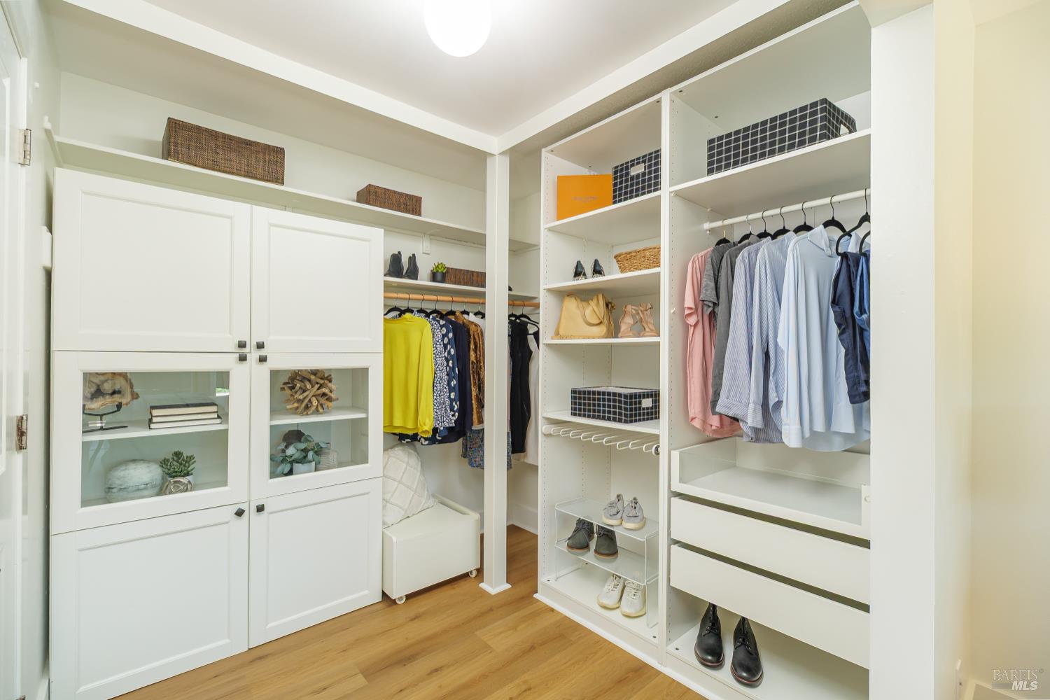 Detail Gallery Image 17 of 38 For 22 Redwood Ave, Corte Madera,  CA 94925 - 3 Beds | 2 Baths