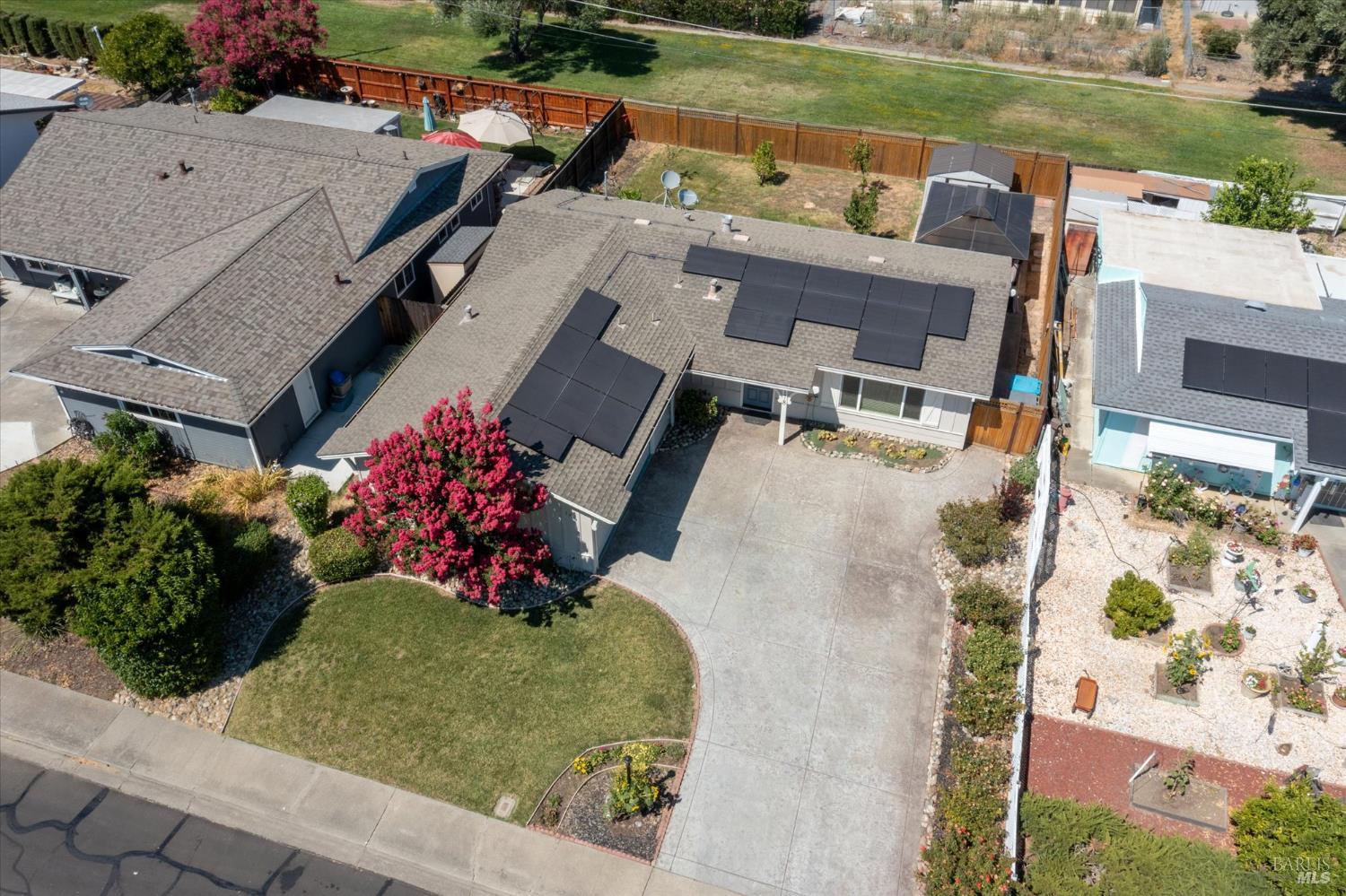 Detail Gallery Image 30 of 33 For 178 Mckinley Cir, Vacaville,  CA 95687 - 2 Beds | 2 Baths
