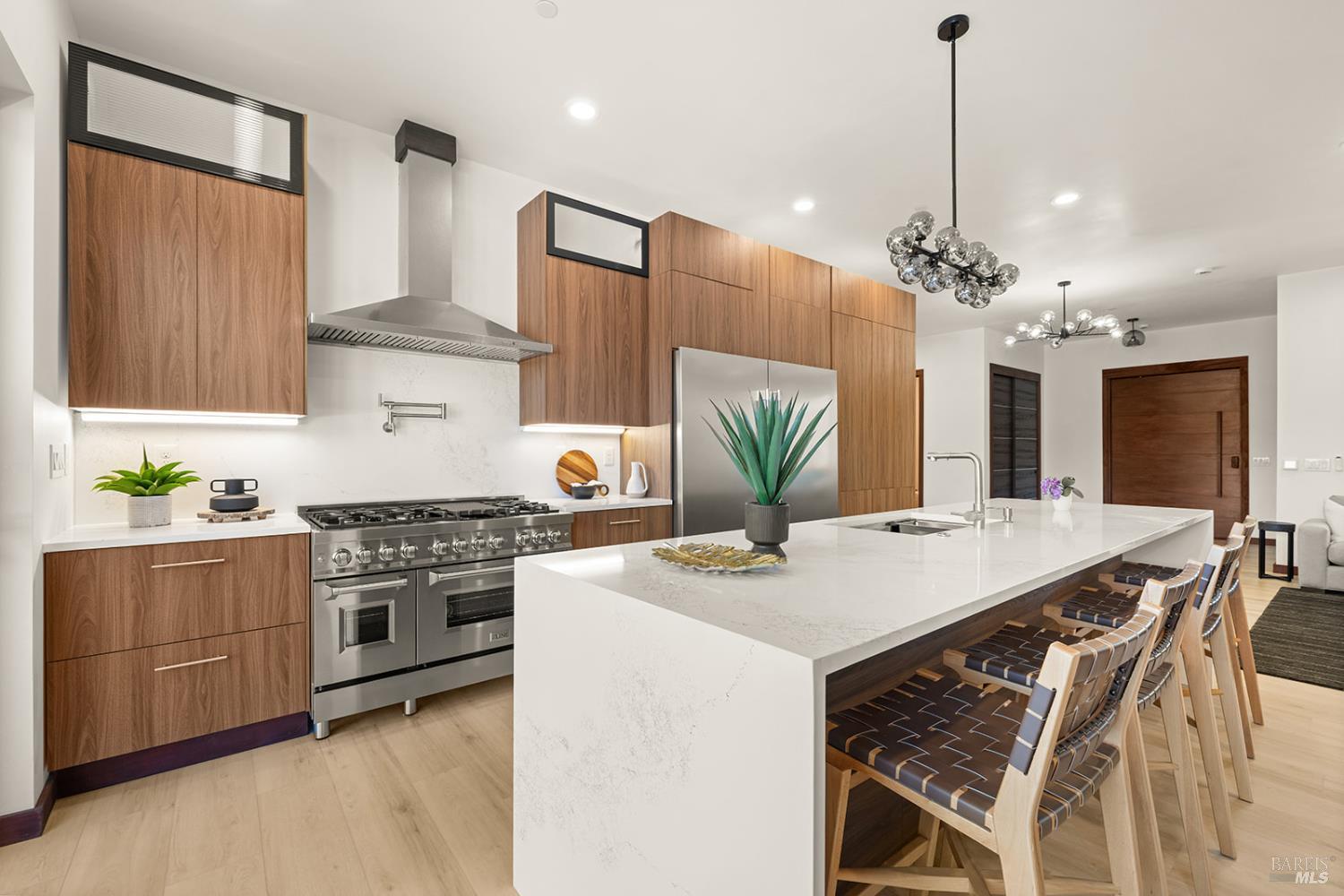 Detail Gallery Image 22 of 93 For 5044 Linda Ln, Santa Rosa,  CA 95404 - 3 Beds | 3/1 Baths